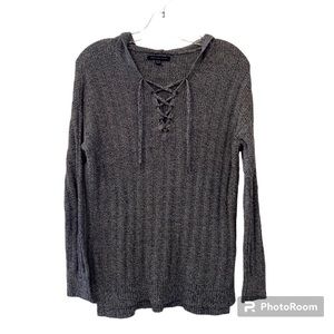 American Eagle Gray/White Ribbed Pattern Hooded Sweater With Lace Up Fro…